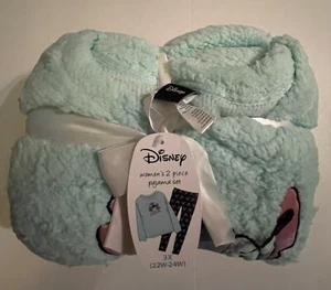 NWT Disney Stitch 2 Piece Plush Pajamas Plus Size 3X 22W-24W Fast Ship! - Picture 1 of 5
