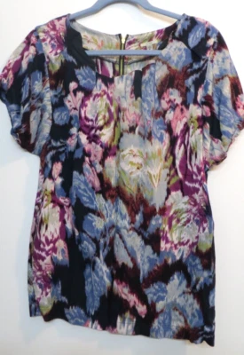 Camisa Ecote Mujer Mediana Multicolor Manga Corta Usable Arte Rayón Top Foto 1 de 4