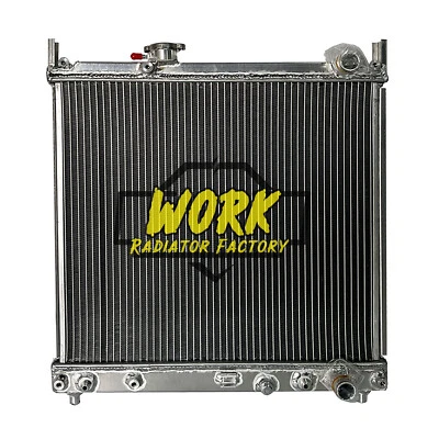 Радиатор для Chevrolet 1998 Tracker/Suzuki 1993-98 Sidekick/Geo 1993-95 Tracker - Изображение 1 из 4