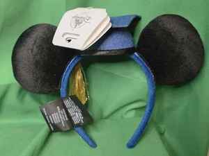 Disney Parks Mickey Mouse Class of 2023 Graduation Cap Tassel Ears Headband - Picture 1 of 4