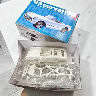 1953 Corvette AMT Plastic Model Kit RARE! 1/25 Scale New in Open Box! - Image 1 of 4