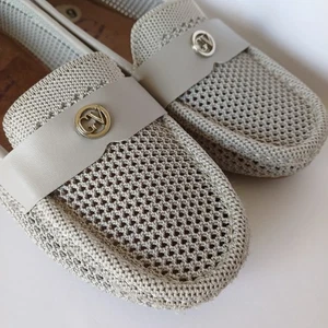 Mocasines Gloria Vandebilt Mocasín Gris Espuma con Memoria Tejidos Talla 6.5 - Imagen 1 de 5