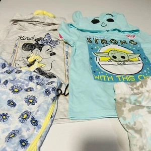 Girls Yoda Minnie Mouse Outfit Size 6- Hooded Shirt & Shorts Set Mandalorian - Picture 1 of 15