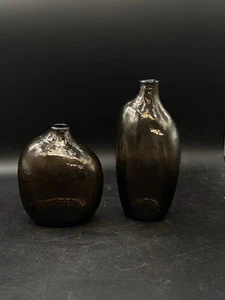 Bottiglie astratte in vetro artistico marrone misure graduate forme uniche - Foto 1 di 10