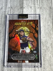 2025 WILD CARD HAUNTED HITS ETHAN HOLLIDAY MONSTER HUNT 1/5 - Bild 1 von 2