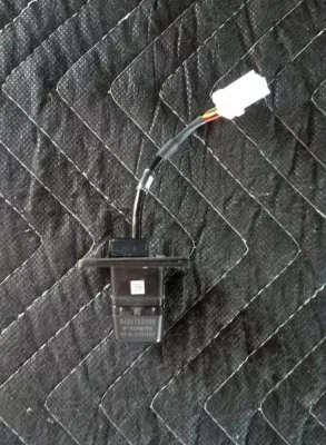 Cámara de visión trasera montada en puerta trasera genuina Subaru Forester 2014-16 Foto 1 de 4