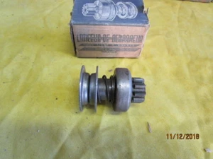 UN LANCEUR DEMARREUR RENAULT R8 - Imagen 1 de 3
