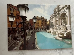 The Trevi Fountain Rome Postcard - Picture 1 of 2