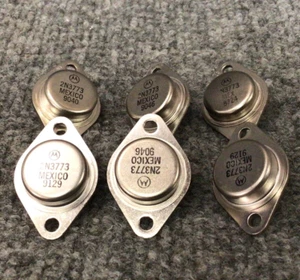 Lot of  6 Motorola 2N3773 Power Transistor New - Picture 1 of 15