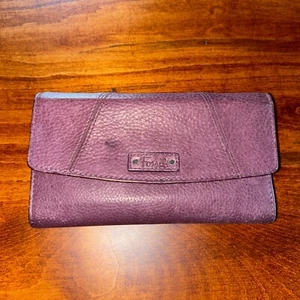 Fossil Vintage Burgundy Leather Wallet  7” X 4-1/4" Snap Closure - Picture 1 of 7