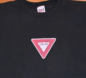 *1997 PEARL JAM w/Rolling Stones* vtg Rare California Concert Tour tee shirt (L) - Picture 1 of 5