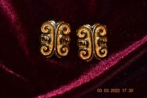 Vintage Fendi Gold Tone Crown Pierced Earrings (Lot 81) - Picture 1 of 5