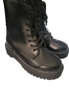 Pop Kaffira Combat Boots Womens Size 7.5 (38 EU) Black Lace-Up Leather Comfort - Picture 1 of 5