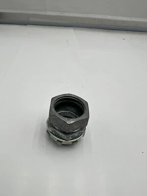 Caja de 15-Bridgeport 252-RTI2 1" Acoplamiento de acero EMT hermético  Foto 1 de 4