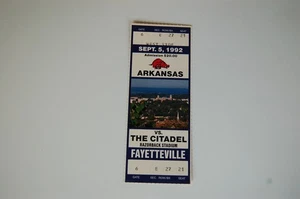 Boleto completo de fútbol americano universitario The Citadel 1992 - Arkansas sin usar - Imagen 1 de 2