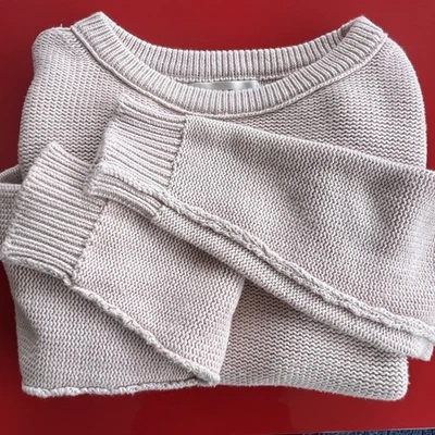 100% cotton Chelsea & Theodore Sweater. Pink/ Peach/ Cream. Sz L - Image 1 of 4