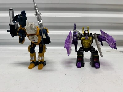 Lot Of 2 Transformers Kickback Decepticon & Wolfwire Hasbro Action Figure - Image 1 of 4