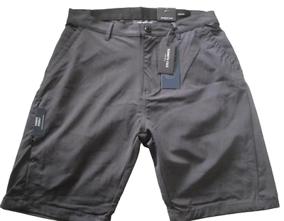 NUEVO CON ETIQUETAS Para hombres KENNETH COLE TECH SHORTS Calce Ajustado BOLSILLO DE SEGURIDAD Mecha Humedad Talla 32 Foto 1 de 4