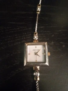 Orologio Ann Klein Donna Tono Argento Corda Delicato Bracciale Non Testato - Foto 1 di 3