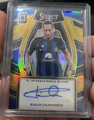 2022-23 Select Serie A Hakan Calhanoglu Gold Autograph /10 Inter Turkiye - Image 1 of 2