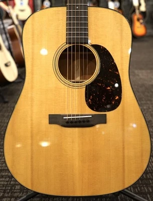 Martin D-18 Standard '22 - Image 1 of 4