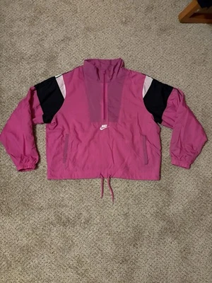Chaqueta cortavientos para mujer Nike rosa blanco y negro talla XS Foto 1 de 3