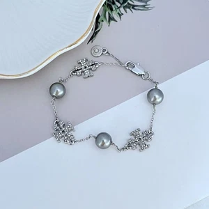 New! Tory Miller Pave Logo Cultured Pearls Bracelet with Pouch Size:18+5cm - Picture 1 of 2
