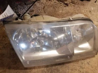 Farol direito do passageiro compatível com 03-11 CROWN VICTORIA 480345 - Imagem 1 de 4