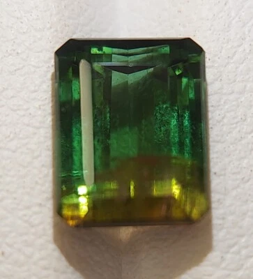 Brazilian bi color Tourmaline gemstone - natural multi color gem 4.35 CTS  - Image 1 of 4