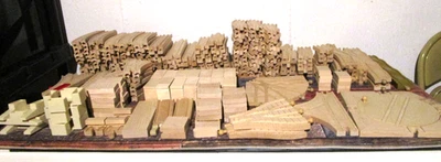 Lot Vintage Thomas Tank Engine & Friends Railway 268 Pc Wood Tracks and Bridges - Image 1 of 4