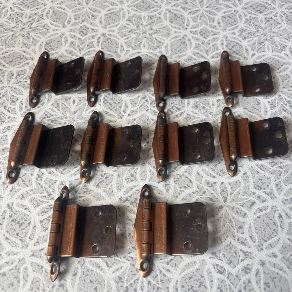 10 MCM Vintage Provincial Style Copper Color Offset Hinges Lot - Image 1 of 4