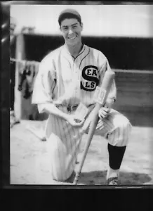 JOE DIMAGGIO GROUP OF 6 PHOTOS - Picture 1 of 6