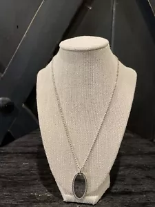 NIB GUCCI Silver Logo Oval Shape Dog Tag Mirror Boule Chain Necklace Pendantbaaa - Picture 1 of 9