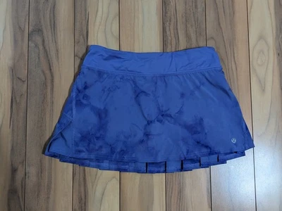 Usado en excelente estado! Falda Lululemon Speed en púrpura tie dye talla 4 Foto 1 de 4