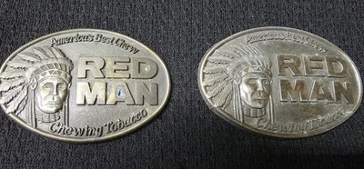 Tabaco de mascar vintage Red Man 1988 Pinkerton Co. Fivelas de cinto de latão maciço (2) - Imagem 1 de 4