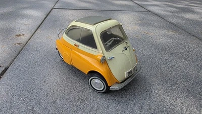 BMW Isetta 250 Modellauto  - Bild 1 von 4