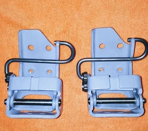 USA RESTORATION SERVICE E-BODY DOOR HINGES BARRACUDA CUDA CHALLENGER DODGE - Picture 1 of 5