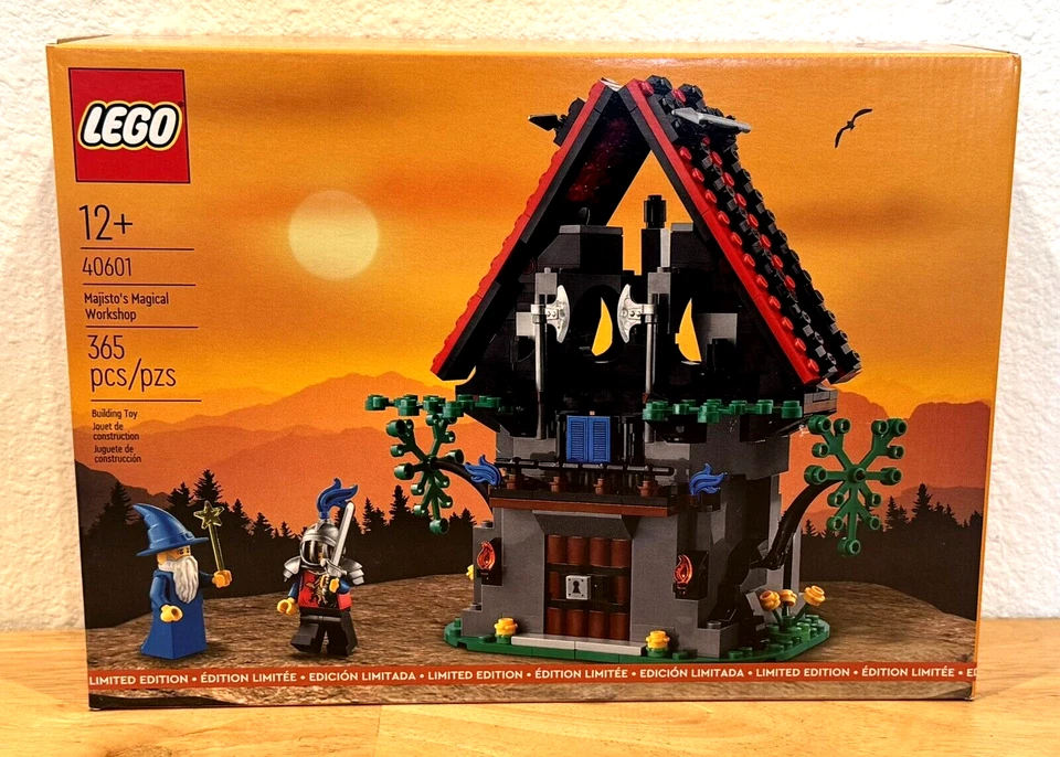 Lego 40601 Majisto's Magical Workshop 365 pcs Limited Edition