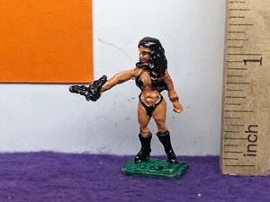 Archivo 5039 (d) Vampira Metal Miniatura Fantasía - Imagen 1 de 5