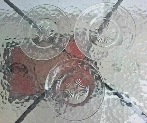 Vtg Clear Glass Plate 6.25" Vine Leaf Cut Dish Set Of 3 - Picture 1 of 3