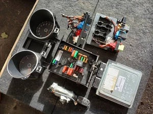 VOLKSWAGEN VW GOLF MK6 ECU KIT + KEY 1.6 TDI 03L906023ML 2009-2013 (2012) ~ - Picture 1 of 6