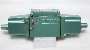 NUMATICS 33DSA400K SOLENOID VALVE, 120 V, 50/60 HZ, .39 AMPS,33DSA4 K, New - Picture 1 of 13