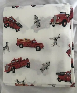 Camión de bomberos Pottery Barn Kids Queen hoja plana SOLO NUEVO SIN ETIQUETAS - Imagen 1 de 4