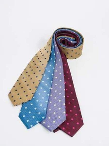 HD Collection | Timeless Polka Dot Tie & Pocket Square - Picture 1 of 17