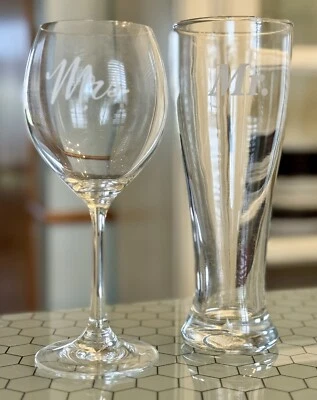 Мистер и миссис Свадебные бокалы для пива, вина красивый новый - Изображение 1 из 3