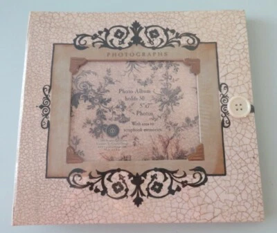 NUEVO EN PAQUETE ÁLBUM DE FOTOGRAFÍAS CONTIENE 50 FOTOS DE 5" X 7" FLORAL Foto 1 de 4