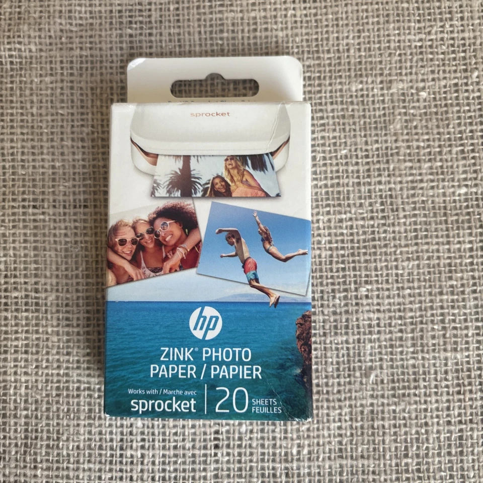 HP ZINK Sticky-Backed Photo Paper /2" x 3" Snapshots /20 sheets - Image 1 of 1