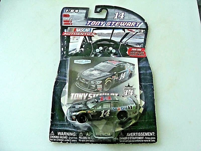 #14 TONY STEWART Forever a Champion 雪佛兰 2017 WAVE 3 NASCAR 1: 64 汽车 — 第 1/4 张图片