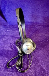 VINTAGE Panasonic Stereo Headphones | 3.5mm Jack  | Includes Carry Pouch - Picture 1 of 3