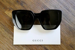 Lente Gucci GG0956S 003 54 mm gran tamaño negro cuadrado para mujer en negro gris - Imagen 1 de 5
